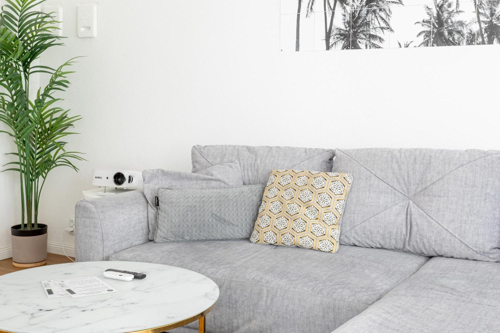 Global Living - Design Apartment I Central I Beamer I Kitchen I Terrace I Berlino Esterno foto