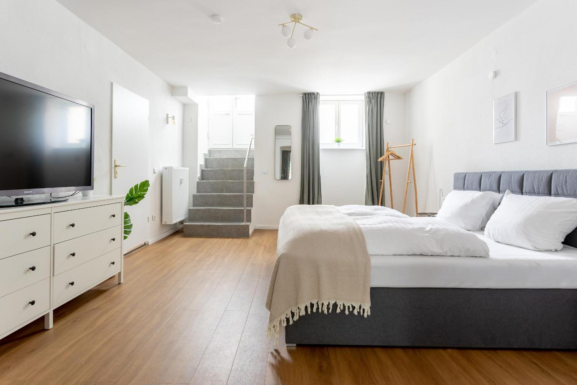 Global Living - Design Apartment I Central I Beamer I Kitchen I Terrace I Berlino Esterno foto