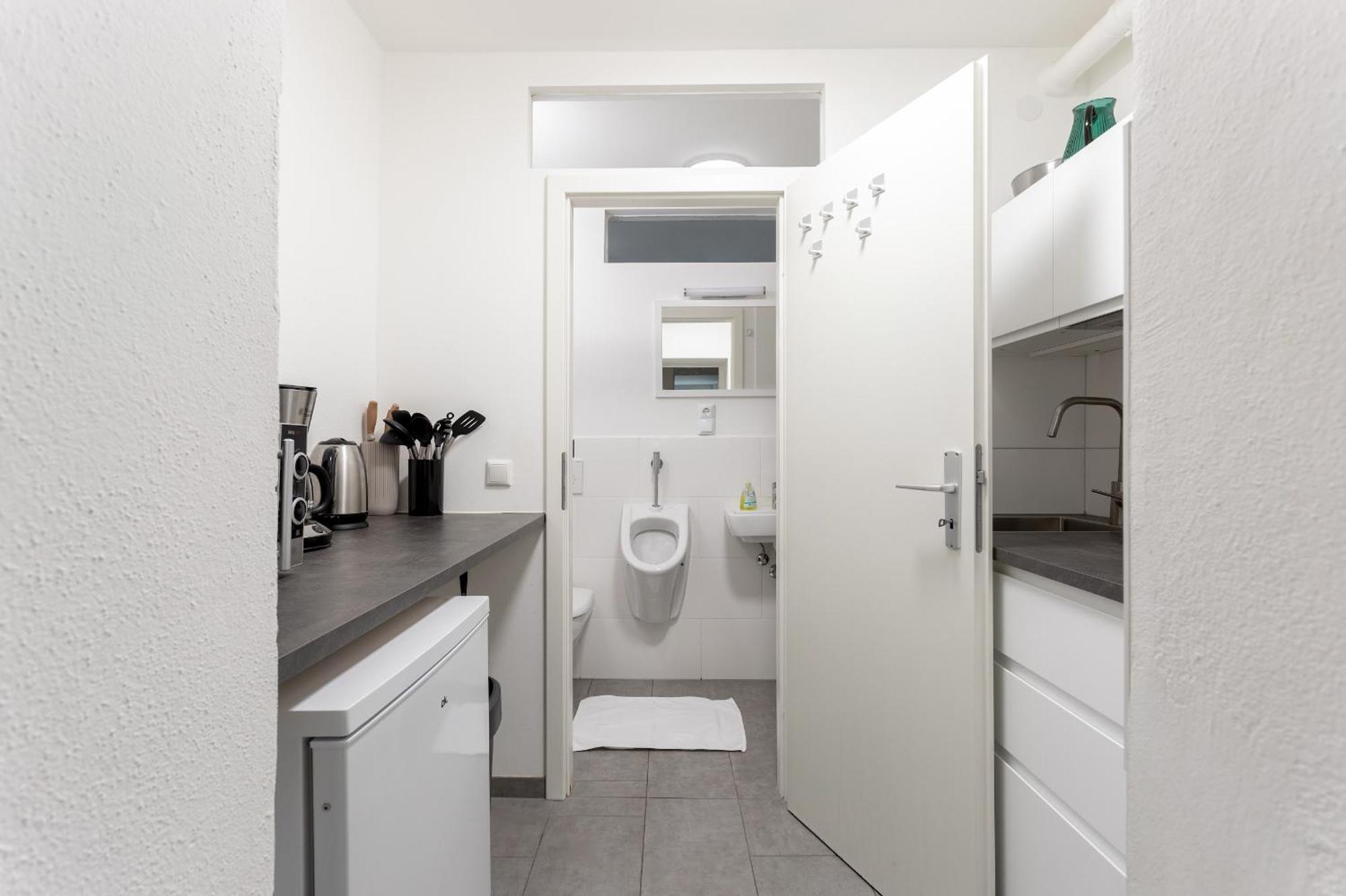 Global Living - Design Apartment I Central I Beamer I Kitchen I Terrace I Berlino Esterno foto
