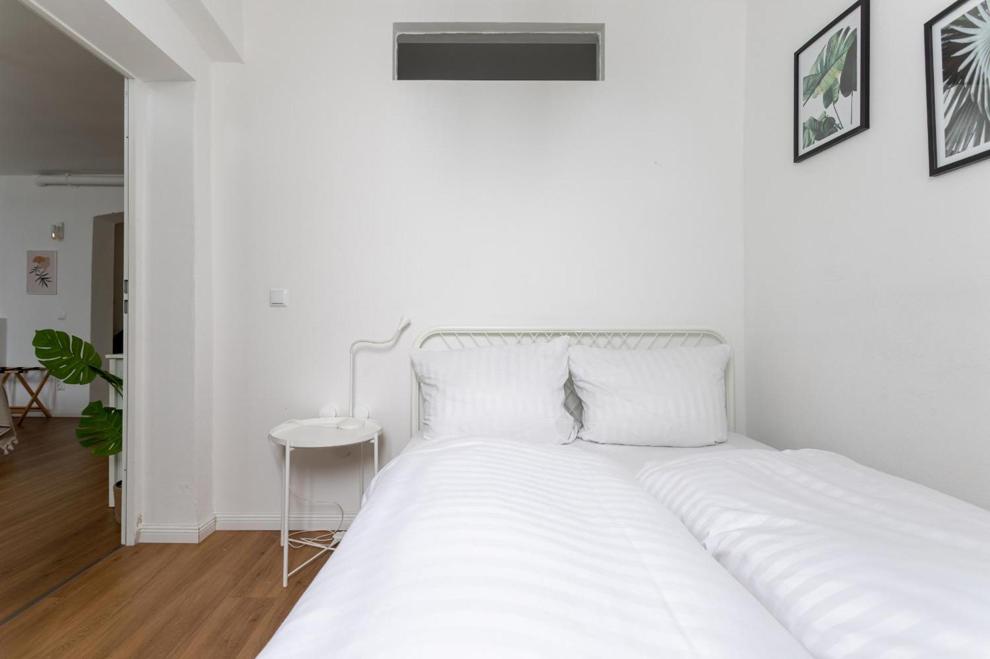 Global Living - Design Apartment I Central I Beamer I Kitchen I Terrace I Berlino Esterno foto